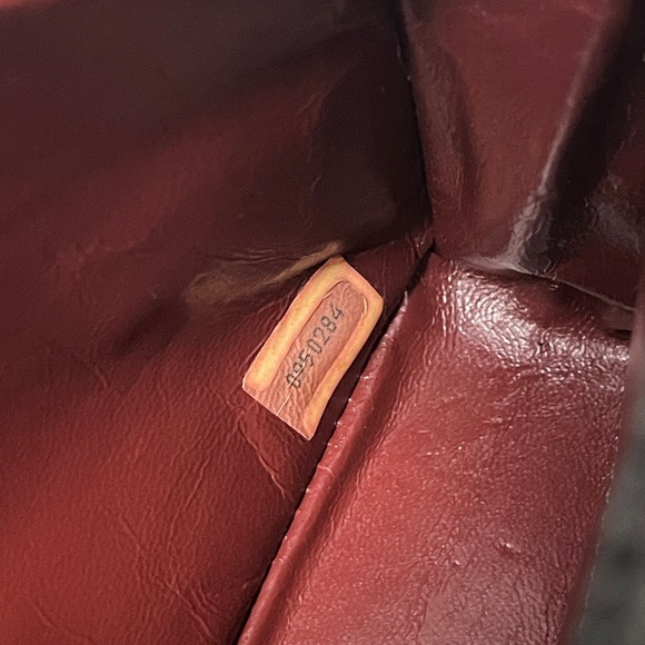 Authentic CHANEL Matelasse Paris Limited Shoulder Bag - Picture 6 of 16